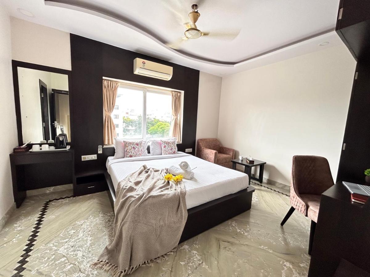 Bluo Lake View Newtown - Boutique Hotel Колката Екстер'єр фото