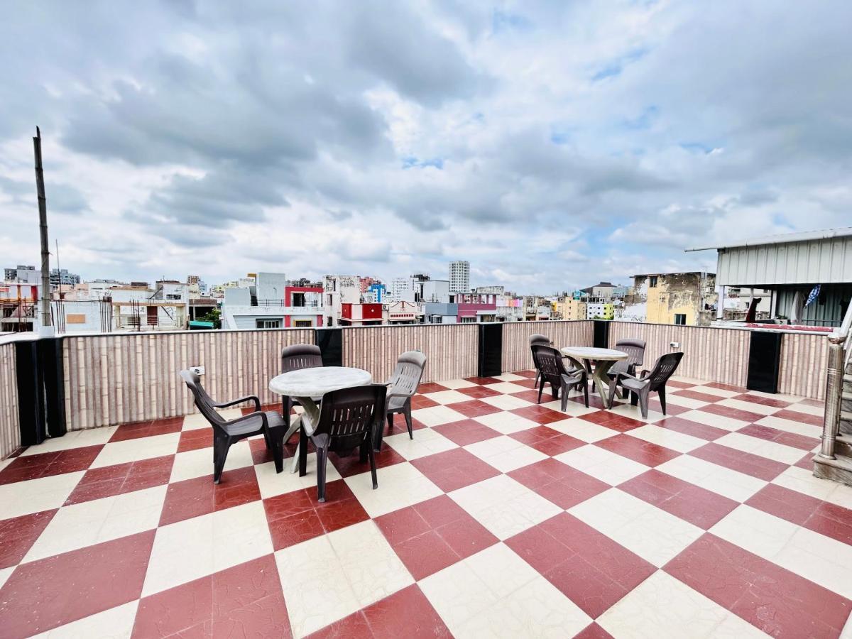 Bluo Lake View Newtown - Boutique Hotel Колката Екстер'єр фото