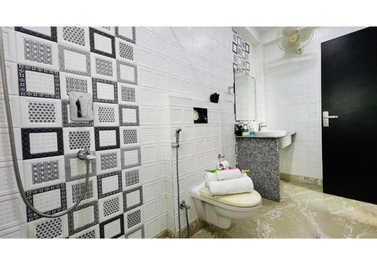 Bluo Lake View Newtown - Boutique Hotel Колката Екстер'єр фото